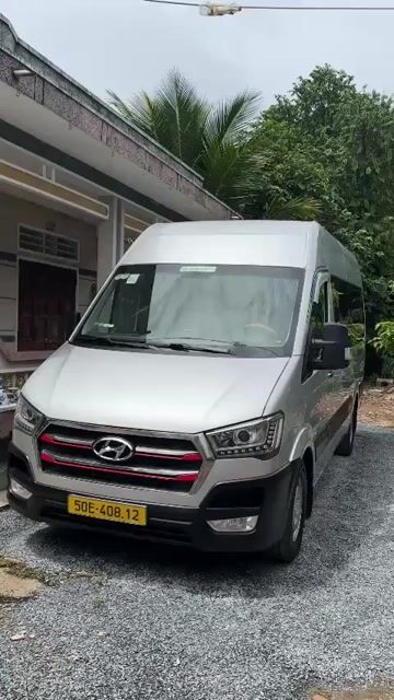 Hyundai Solati 2017 - 300000 km. Mua bán Ô tô tại Thành phố Thủ Dầu Một Bình Dương được đăng bởi Nguyên quang hình 1