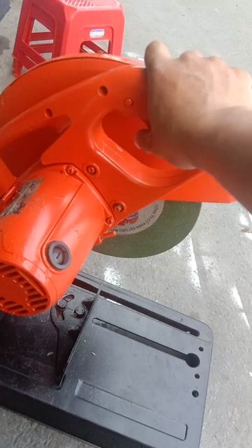 Máy cắt sắt Maktec MT241. Mua bán Đồ chuyên dụng, Giống nuôi trồng tại Huyện Hóc Môn Tp Hồ Chí Minh được đăng bởi Minh Tuấn  hình 1