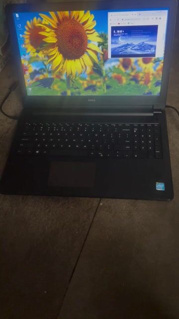 laptop dell 15in như hình. Mua bán Laptop tại Quận Bình Thạnh Tp Hồ Chí Minh được đăng bởi Ho Anh hình 1