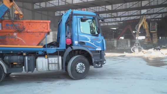 Chauffeur multibenne