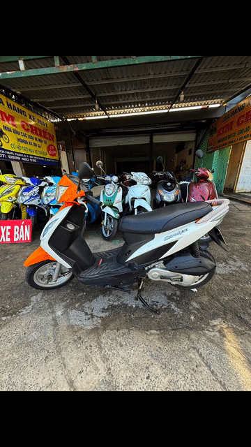 Kymco Candy Hi Cam trắng. Mua bán Xe máy tại Quận Bình Thuỷ Cần Thơ được đăng bởi Kim Chiến hình 1