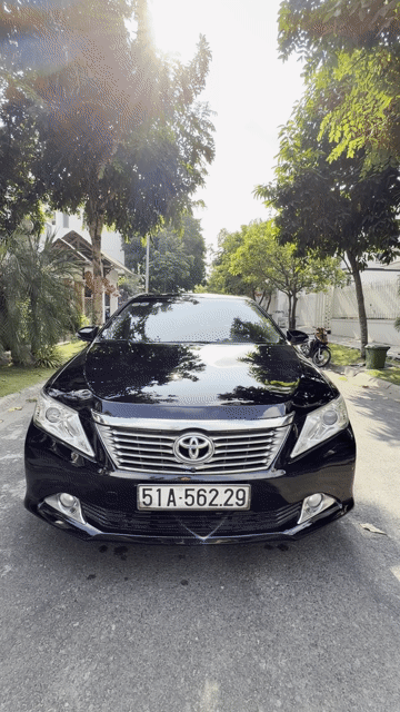 GIA ĐÌNH BÁN CAMRY 2.0E 2013 CÒN RẤT ĐẸP. Mua bán Ô tô tại Quận 7 Tp Hồ Chí Minh được đăng bởi Nguyễn Hữu Cành  hình 1