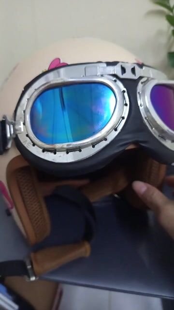 mũ bảo hiểm 3/4. Mua bán Phụ tùng xe tại Quận 8 Tp Hồ Chí Minh được đăng bởi Long Thành hình 1