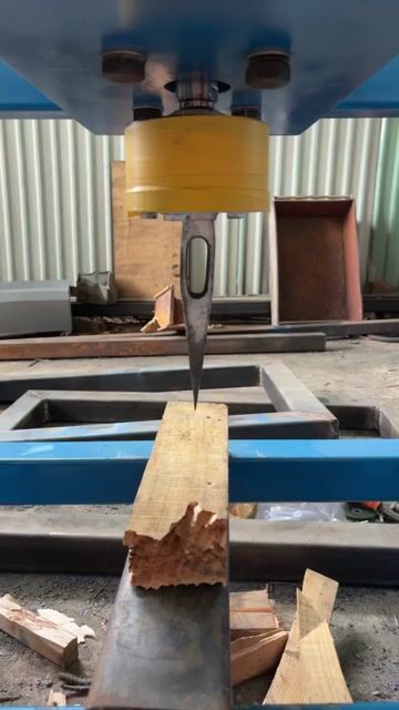 Máy ép thủy lực chẻ củi đa năng. Mua bán Đồ chuyên dụng, Giống nuôi trồng tại Thành phố Biên Hòa Đồng Nai được đăng bởi CTY TNHH TM DV THIẾT BỊ MÁY ÉP THỦY LỰC TOÀN GIA PHÁT hình 1