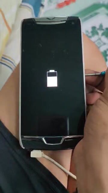 Vertu Constellation X Đen Bạc Đã sử dụng. Mua bán Điện thoại tại Quận Bình Thuỷ Cần Thơ được đăng bởi Mua rẻ bán rẻ hình 1