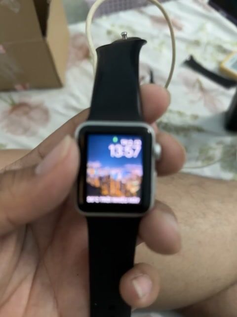 Em Cần Ra Đi Apple Watch Series 1 Bạc 38mm. Mua bán Thiết bị đeo thông minh tại Thành phố Châu Đốc An Giang được đăng bởi Dương Quan Tú hình 1
