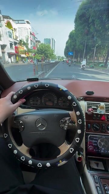 Mercedes Benz E240 W210 2001. Mua bán Ô tô tại Quận 8 Tp Hồ Chí Minh được đăng bởi Nguyễn Thế Dũng hình 1
