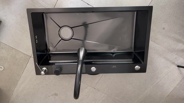 Chậu rửa bát Kim loại Đen móp nhẹ. Mua bán Thiết bị vệ sinh, nhà tắm tại Quận Hà Đông Hà Nội được đăng bởi Nguyễn Gia Hải hình 1