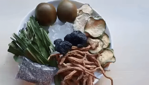 Sâm Bí Đao, Chè Dưỡng Nhan, Các Loại Trà Ngon Mát. Mua bán Đồ ăn, thực phẩm và các loại khác tại Quận Bình Tân Tp Hồ Chí Minh được đăng bởi Heathy Beauty Shop hình 1