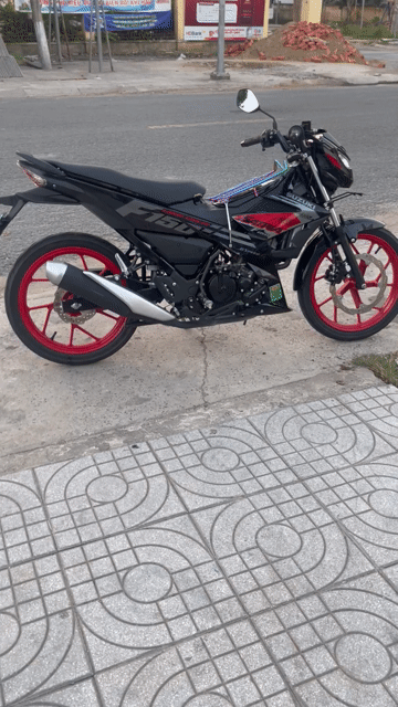 Suzuki Satria 2024 Đen Indonesia 1.3k km. Mua bán Xe máy tại Quận 10 Tp Hồ Chí Minh được đăng bởi Công đắt Lê hình 1
