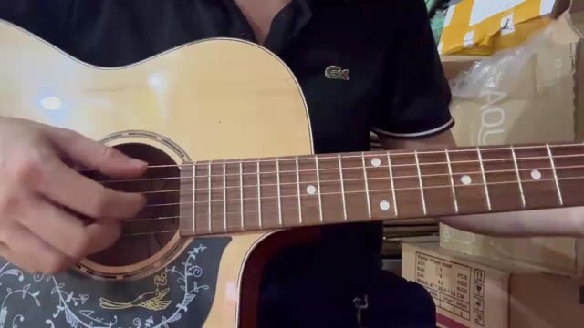Đàn guitar Việt Cầm VC T130A Vàng gỗ mới. Mua bán Nhạc cụ tại Quận Bắc Từ Liêm Hà Nội được đăng bởi Nguyên Nguyễn Hoàng hình 1
