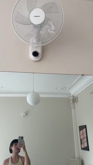 Quạt treo tường Coex màu Be. Mua bán Quạt tại Quận Thanh Xuân Hà Nội được đăng bởi Nhung Nhung hình 1