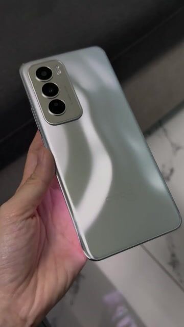 Oppo Reno 12 5G 12GB/256GB full chức năng màn zin. Mua bán Điện thoại tại Quận 12 Tp Hồ Chí Minh được đăng bởi Linh Mobile Giá Tốt  hình 1