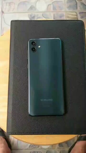 Samsung A04 Green 2Sim Màn Zin Đẹp Yutube Mượt 99%. Mua bán Điện thoại tại Quận Gò Vấp Tp Hồ Chí Minh được đăng bởi SecondFones hình 1