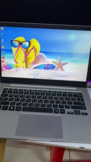 Máy tính xách tay Samsung Bạc. Mua bán Laptop tại Quận 12 Tp Hồ Chí Minh được đăng bởi Huy Nguyễn hình 1