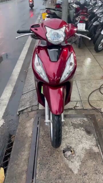 Honda Vision 2022 Đỏ Đã qua sử dụng. Mua bán Xe máy tại Quận Tân Phú Tp Hồ Chí Minh được đăng bởi Tuanduy hình 1