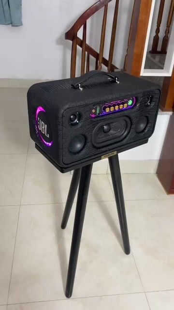 Loa JBL Đen Đã sử dụng. Mua bán Tivi, Âm thanh tại Thành phố Buôn Ma Thuột Đắk Lắk được đăng bởi Nguyễn Quang Nam hình 1