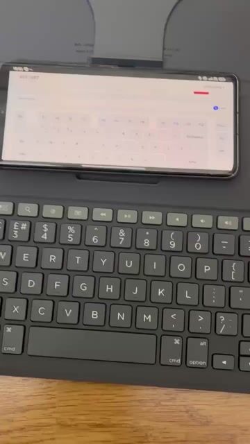 Bao da bàn phím ZAGG Messenger Folio 2 cho Ipad. Mua bán Phụ kiện (Màn hình, Chuột...) tại Quận Ba Đình Hà Nội được đăng bởi Nguyên  hình 1