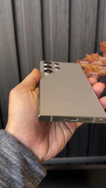 Samsung S24 Ultra 256GB Titan Hàn Quốc. Mua bán Điện thoại tại Thành phố Buôn Ma Thuột Đắk Lắk được đăng bởi Vũ store mua bán trao đổi smartphone iphone samsungmxe máy laptop hình 1