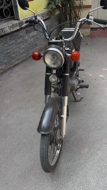 Honda CD50 1998 Đen. Mua bán Xe máy tại Quận Thanh Xuân Hà Nội được đăng bởi Gia Bảo hình 1