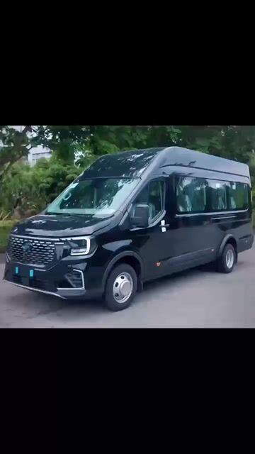 𝐓𝐑𝐀𝐍𝐒𝐈𝐓 𝟏𝟖 𝐂𝐇𝐎̂̃ - Đ𝐄𝐍 𝐓𝐑𝐀̆́𝐍𝐆 𝐁𝐀̣𝐂 𝐇𝐎̂̀ 𝐒𝐎̛ 𝐒𝐀̆̀𝐍. Mua bán Ô tô tại Quận 3 Tp Hồ Chí Minh được đăng bởi QUỐC TRUNG FORD hình 1