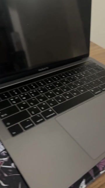 Apple Macbook Pro 2019 8GB/256GB Xám. Mua bán Laptop tại Thành phố Thanh Hóa Thanh Hóa được đăng bởi Tên chưa cung cấp hình 1
