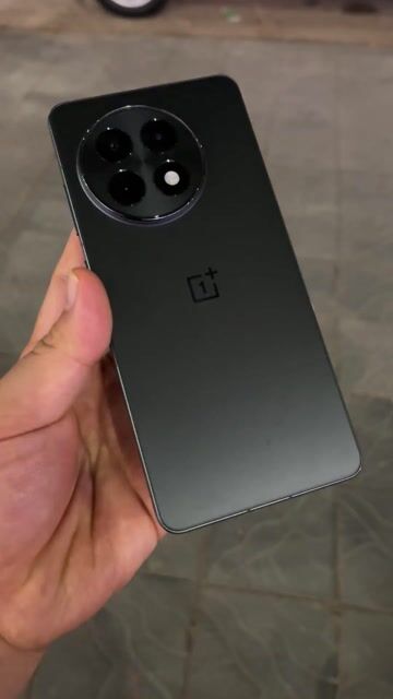 OnePlus Ace 5 12/256GB Snap 8 Gen 3 Siêu Mượt. Mua bán Điện thoại tại Thành phố Nam Định Nam Định được đăng bởi Trí Dũng Store hình 1