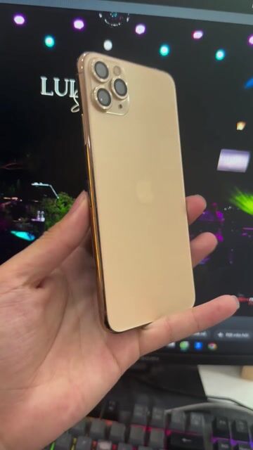 Apple iPhone 11 Pro Max 64GB Vàng Gold. Mua bán Điện thoại tại Thành phố Long Xuyên An Giang được đăng bởi NND hình 1