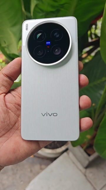 Vivo X200 Ultra 16/512 zin ĐẸP KENG NÉT HOÀN HẢO . Mua bán Điện thoại tại Quận 10 Tp Hồ Chí Minh được đăng bởi Sky Nguyen hình 1