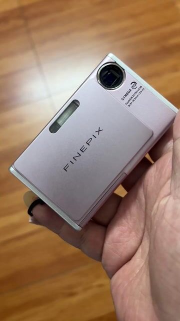 Fujifilm Finepix Z3 Fullbox Camera CCD Retro Nhật. Mua bán Máy ảnh, Máy quay tại Quận Cầu Giấy Hà Nội được đăng bởi Đỗ Kỷ hình 1