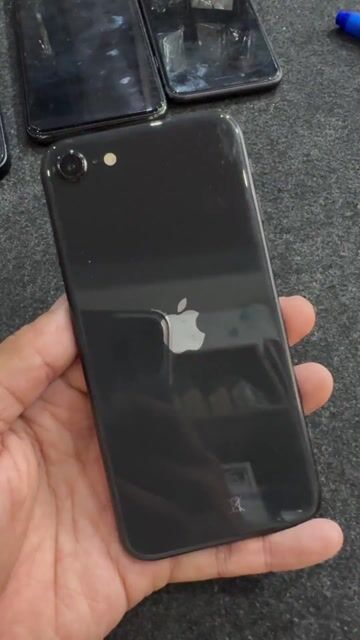 Apple iPhone SE 2020 Đen. Mua bán Điện thoại tại Quận Gò Vấp Tp Hồ Chí Minh được đăng bởi Thành Luân hình 1