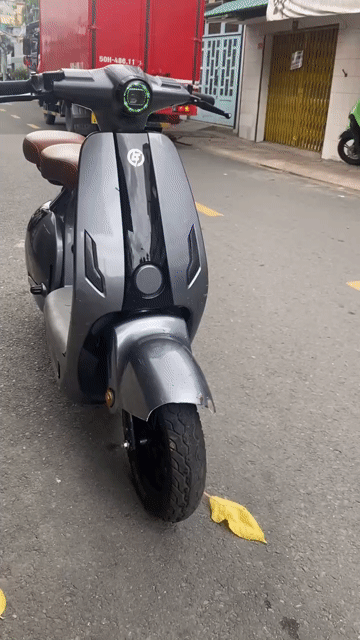 Xe đạp điện T1 Xám. Mua bán Xe đạp tại Quận 8 Tp Hồ Chí Minh được đăng bởi Cửa Hàng Xe Điện Huỳnh Như hình 1