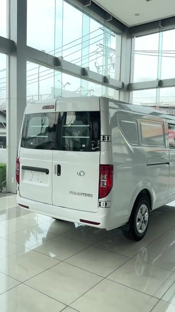 Xe Van 5 chỗ số tự động, đời 2025 750kg. Mua bán Xe tải, xe ben tại Quận 12 Tp Hồ Chí Minh được đăng bởi Nguyễn Ngọc Thiện hình 1