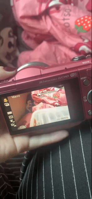 Máy ảnh Sony a5000 Hồng len 18-50. Mua bán Máy ảnh, Máy quay tại Thành phố Hưng Yên Hưng Yên được đăng bởi Phạm Thùy Linh hình 1