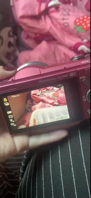 Máy ảnh Sony a5000 Hồng len 18-50. Mua bán Máy ảnh, Máy quay tại Thành phố Hưng Yên Hưng Yên được đăng bởi Phạm Thùy Linh hình 1