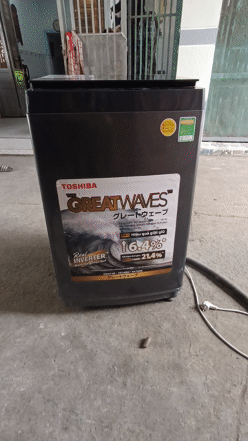 Máy giặt Toshiba Inverter 9kg. Mua bán Máy giặt tại Huyện Bình Chánh Tp Hồ Chí Minh được đăng bởi Khoa Trương hình 1