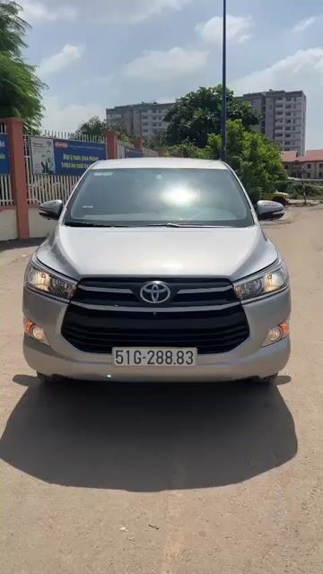 Toyota Innova 2017 2.0E Bạc. Mua bán Ô tô tại Quận Gò Vấp Tp Hồ Chí Minh được đăng bởi Nguyễn Nam Sang hình 1