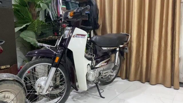 Honda Dream Việt 2004. Mua bán Xe máy tại Quận Tây Hồ Hà Nội được đăng bởi Ngọc Dung hình 1