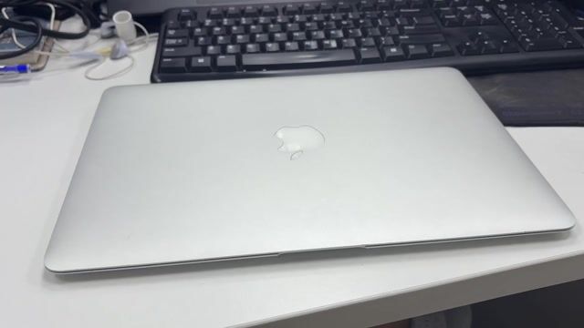 Apple MacBook Air 2013 i5 4GB/256GB Bạc. Mua bán Laptop tại Thành phố Thủ Đức Tp Hồ Chí Minh được đăng bởi  Nguyễn Mẫn hình 1