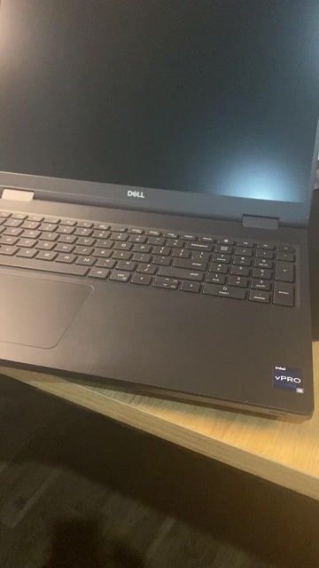Dell Precision 7670 i5-12600HX 32GB/715GB. Mua bán Laptop tại Quận Long Biên Hà Nội được đăng bởi Lê Giang hình 1
