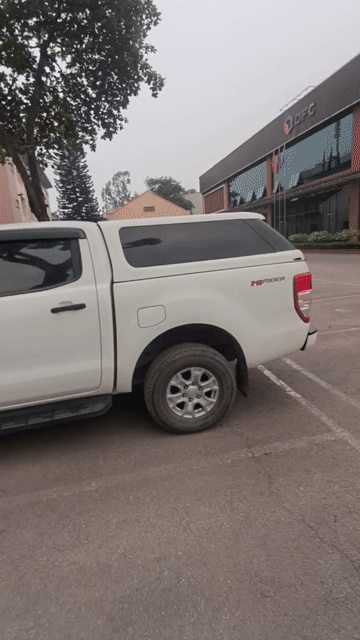 Ford Ranger 2017 XLS 2.2AT 4x2. Mua bán Ô tô tại Huyện Sóc Sơn Hà Nội được đăng bởi Nguyễn Anh Tuấn hình 1