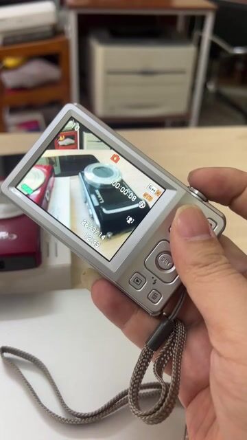 Máy ảnh Casio Exilim EX-ZS5 Bạc đẹp. Mua bán Máy ảnh, Máy quay tại Quận Cầu Giấy Hà Nội được đăng bởi Đỗ Kỷ hình 1