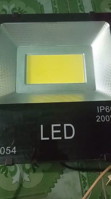 Đèn LED 200W IP66 màu Đen. Mua bán Đèn tại Huyện Củ Chi Tp Hồ Chí Minh được đăng bởi Tuấn Thanh hình 1