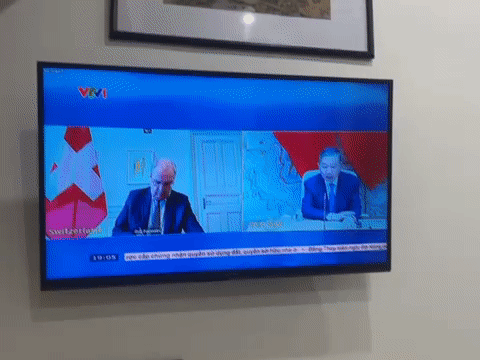 Tivi Sony Bravia 40 inch. Mua bán Tivi, Âm thanh tại Quận Hoàn Kiếm Hà Nội được đăng bởi Luu Tien Hoi hình 1