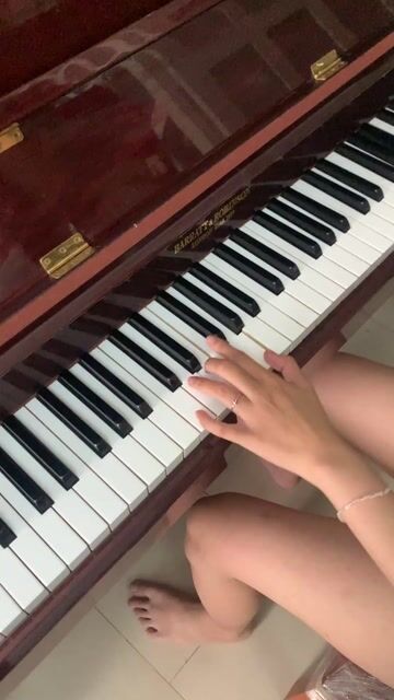 Đàn piano cơ Barratt & Robinson. Mua bán Nhạc cụ tại Thành phố Thủ Đức Tp Hồ Chí Minh được đăng bởi Nguyễn Khôi Nguyên hình 1