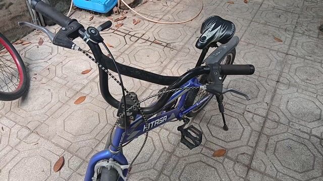Cần bán xe đạp trẻ em 20 inch HITASA. Mua bán Xe đạp tại Thành phố Biên Hòa Đồng Nai được đăng bởi toan truong hình 1