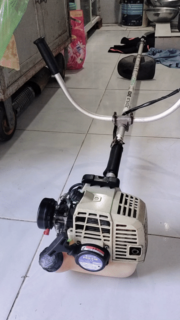 Máy cắt cỏ Hitachi FCG 21E Nhật. Mua bán Đồ chuyên dụng, Giống nuôi trồng tại Quận Cái Răng Cần Thơ được đăng bởi Huynh Quoc Khoi hình 1
