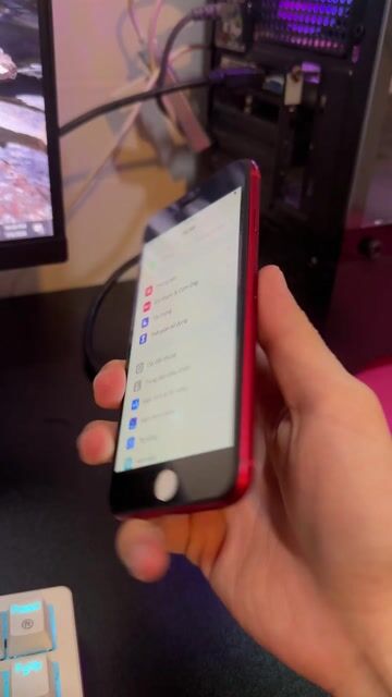 Apple iPhone 8 64GB Đỏ Đã qua sử dụng. Mua bán Điện thoại tại Quận Gò Vấp Tp Hồ Chí Minh được đăng bởi FN Cool hình 1