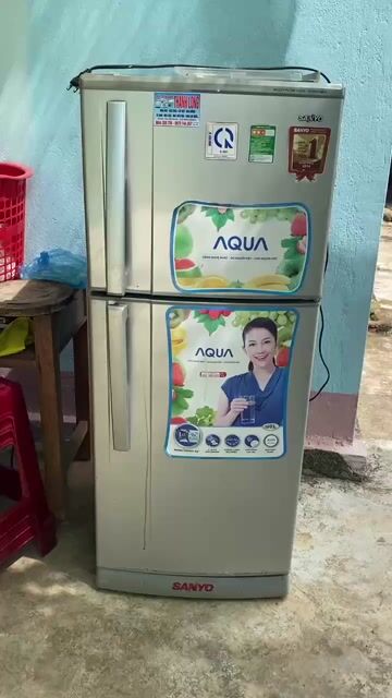 Tủ lạnh Sanyo 180 lít Xám. Mua bán Tủ lạnh tại Huyện Cư M'gar Đắk Lắk được đăng bởi Hoàng Nguyễn Minh hình 1