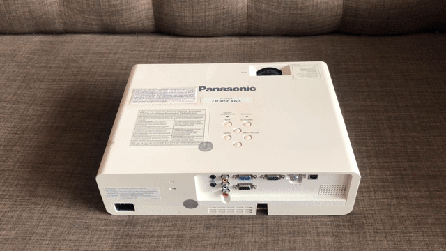 Máy chiếu Panasonic PT-LB303 Trắng. Mua bán Đồ dùng văn phòng tại Thành phố Vĩnh Long Vĩnh Long được đăng bởi Ngô Bạch Long hình 1